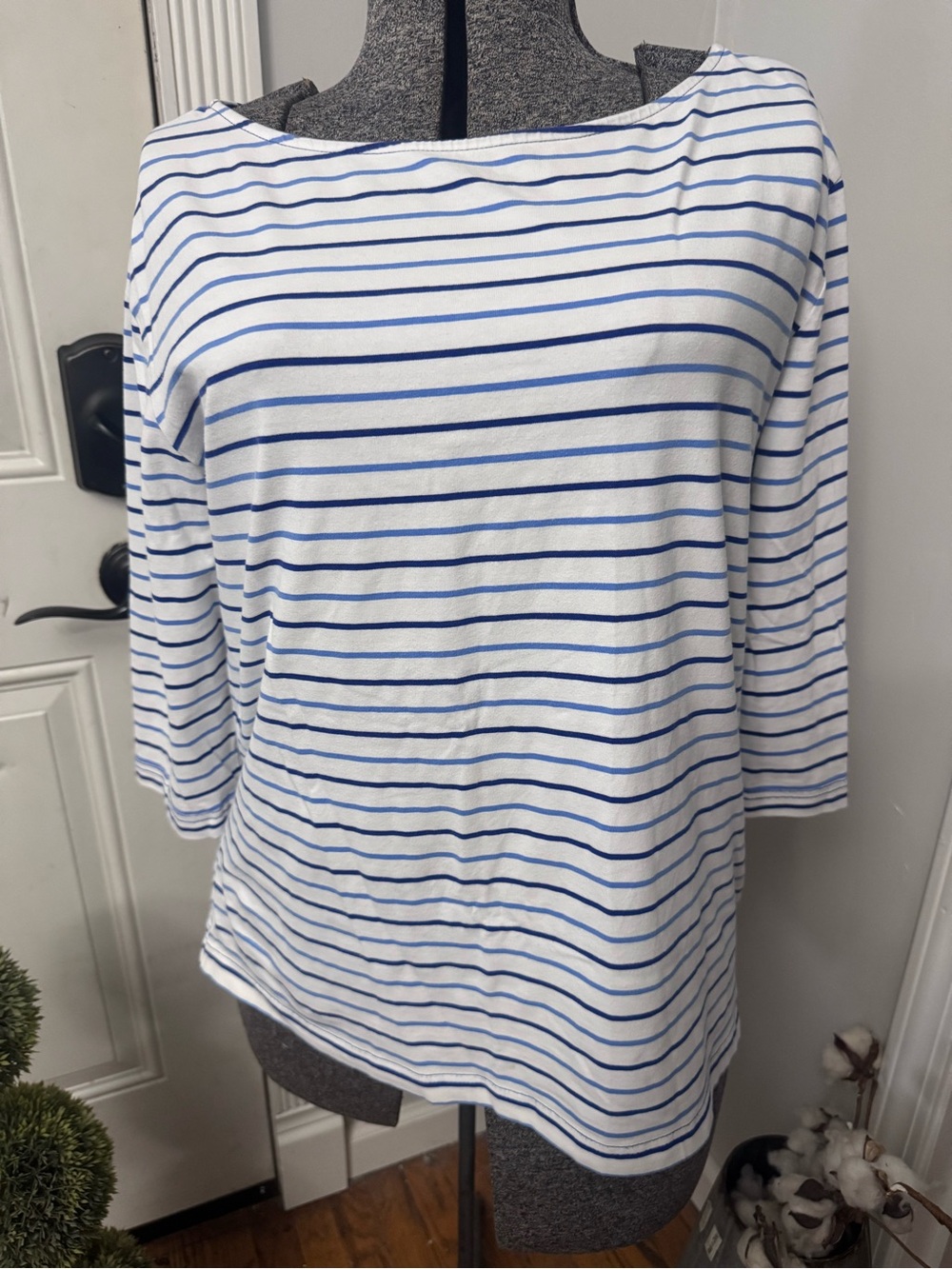 Women’s Vineyard Vines Boatneck Navy & White Tunic Top 3/4 Sleeves Large